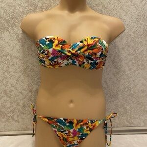 Victoria's Secret White Floral Twist Bandeau Bikini. Flawed See Photos